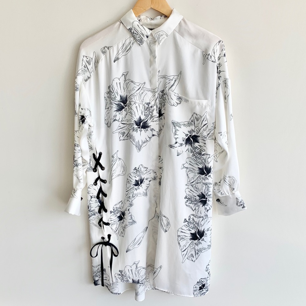 ZARA | B/W Hibiscus Print Tunic Top